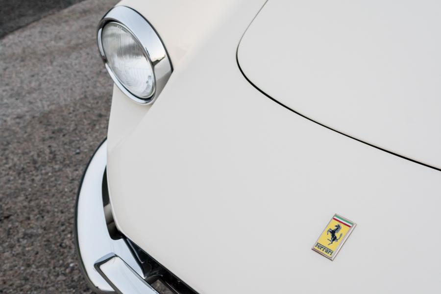 Детали экстерьера Ferrari 365 GTS (12163) 1968 года  (фото 7 из 22)